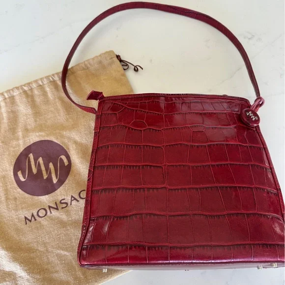 Monsac Red Croc Embossed Leather Shoulder Bag w/ Dust Bag - gently used❤️ - Picture 2 of 12